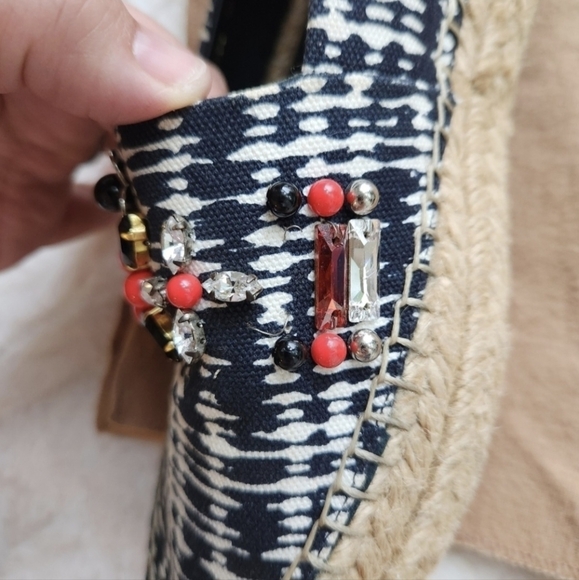 Louis Vuitton LV Women's size 37 Euro 7 US Gem Jewel Espadrille Slip On Shoes - Picture 6 of 13